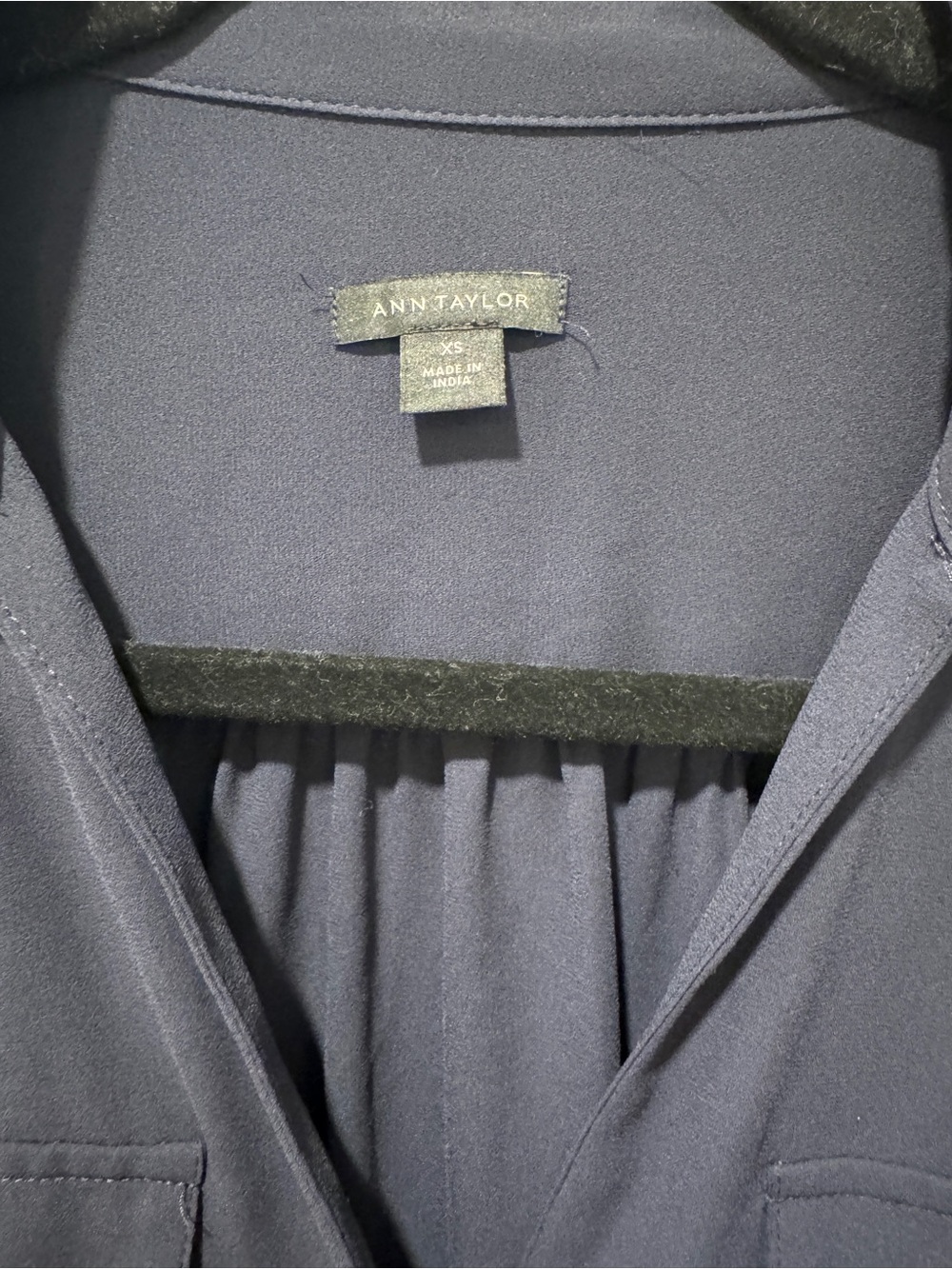 Ann Taylor Navy Blue Utility Blouse | XS | Long Sleeve Split Neck Top - Picture 3 of 4